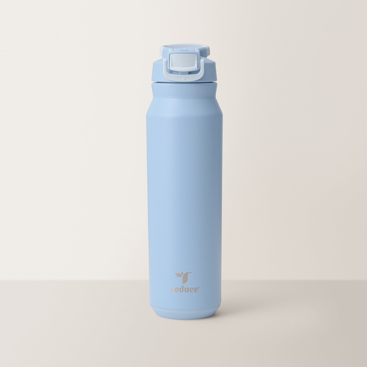 hydrate-pro-32oz-o4 HydratePro_32oz_Glacier-1_11f6f49d-b0c4-4440-8572-23bbb07fa7af.jpg
